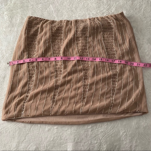 LC Blush Beaded Mini Skirt - Picture 3 of 11